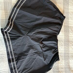 Free People Movement Women’s Med shorts